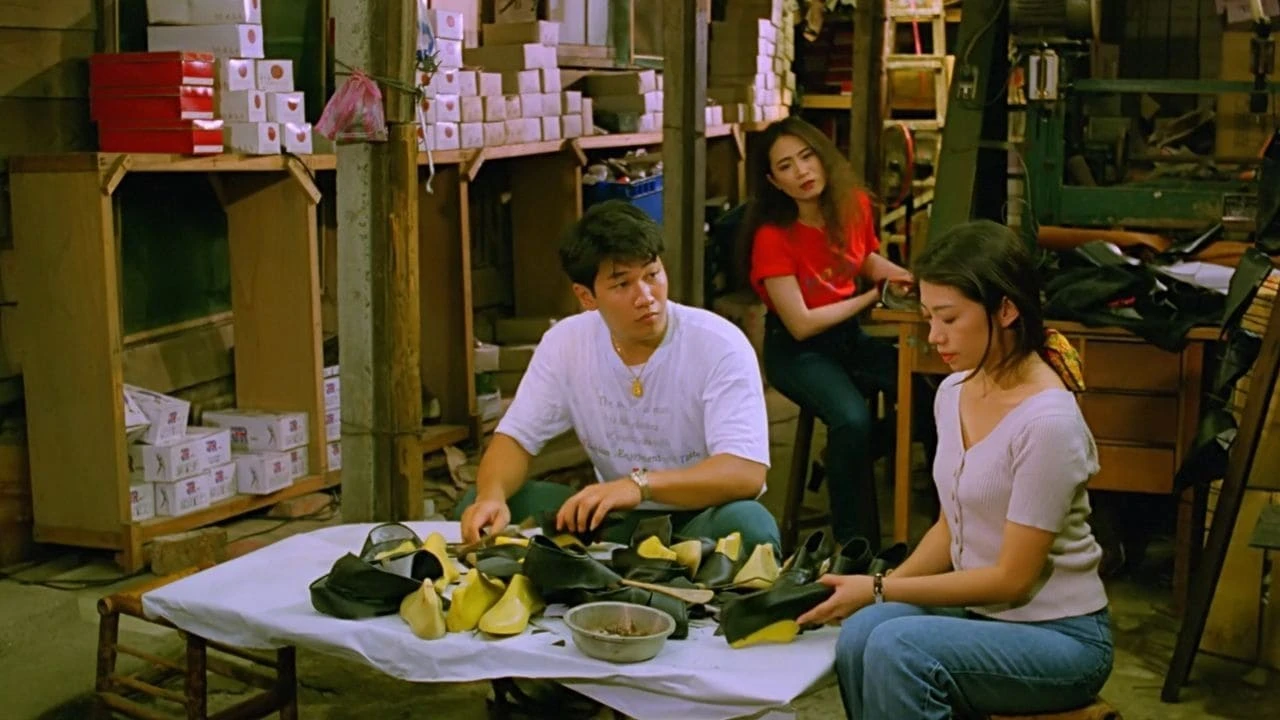 Phim Những Đôi Giày Máu - Horrible High Heels (1996)